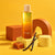 Gel douche shampoing 2 en 1 Vanille Caramel GUAPA 200 ml sur blocs colorés jaune et caramel